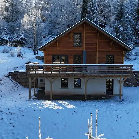 Les Primeveres 4 Etoiles Chalet